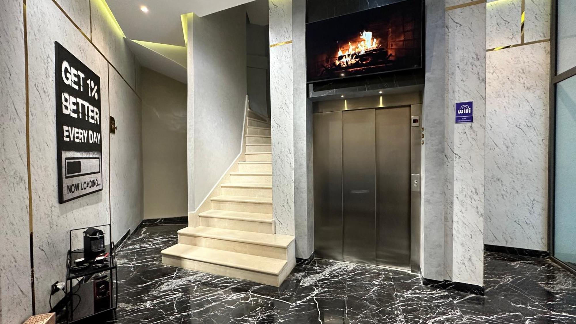 Zen Suites Hotel Massira คาซาบลังกา ภายนอก รูปภาพ