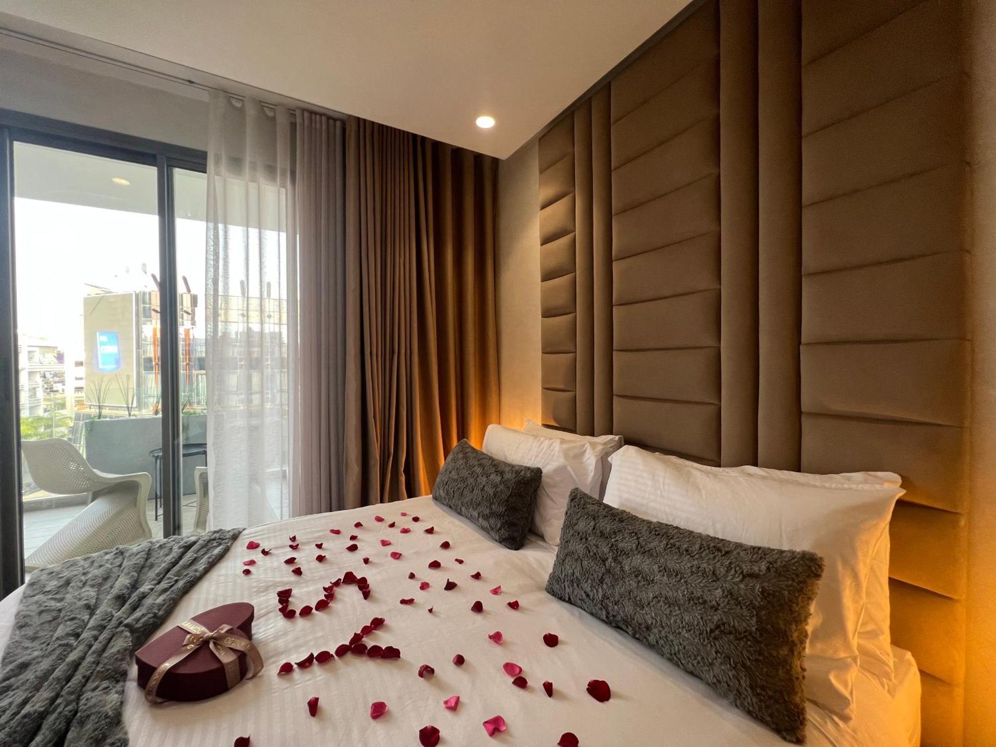 Zen Suites Hotel Massira คาซาบลังกา ภายนอก รูปภาพ