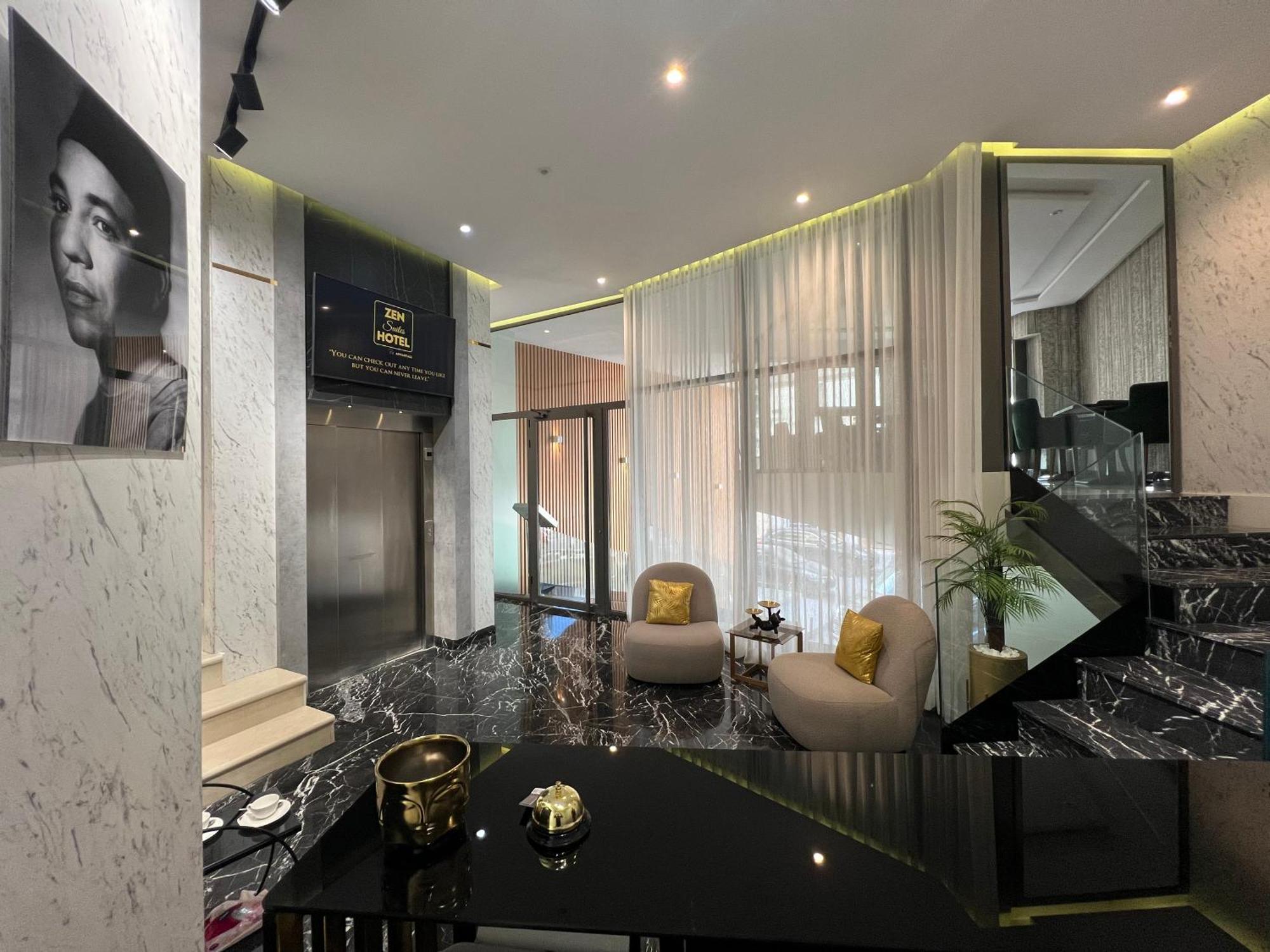 Zen Suites Hotel Massira คาซาบลังกา ภายนอก รูปภาพ